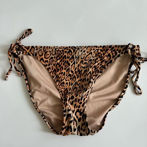 Victoria’s Secret 32C Push Up Animal Top Ruffle Bikini Bottom Size Medium Top - Picture 3 of 7